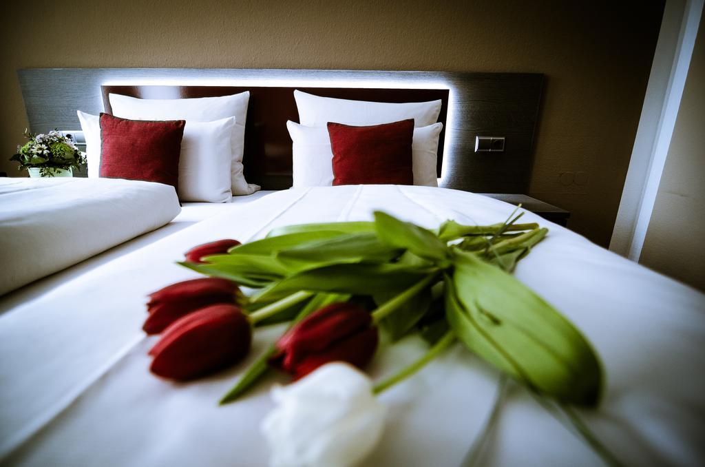 Waldhotel Sindelfingen Am Eichholz Δωμάτιο φωτογραφία