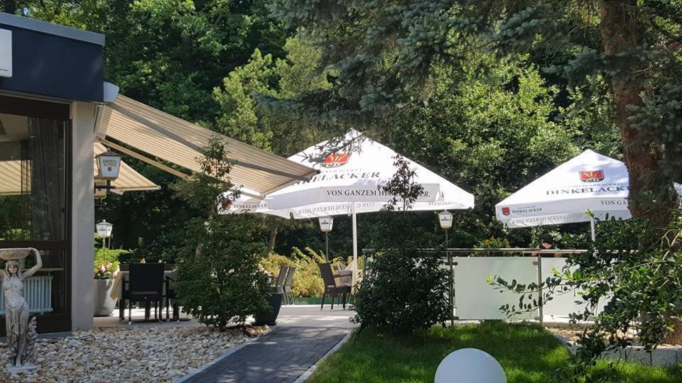 Waldhotel Sindelfingen Am Eichholz Εξωτερικό φωτογραφία