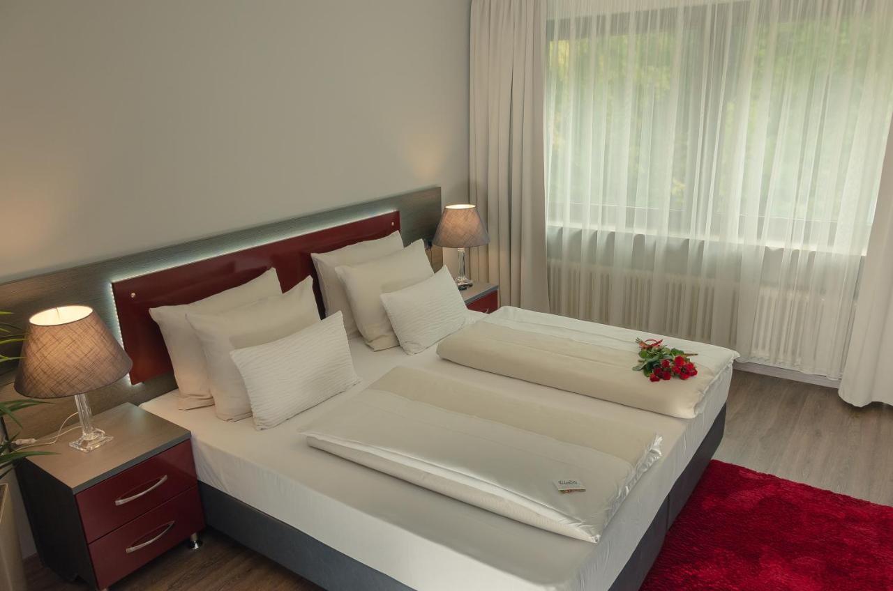 Waldhotel Sindelfingen Am Eichholz Εξωτερικό φωτογραφία